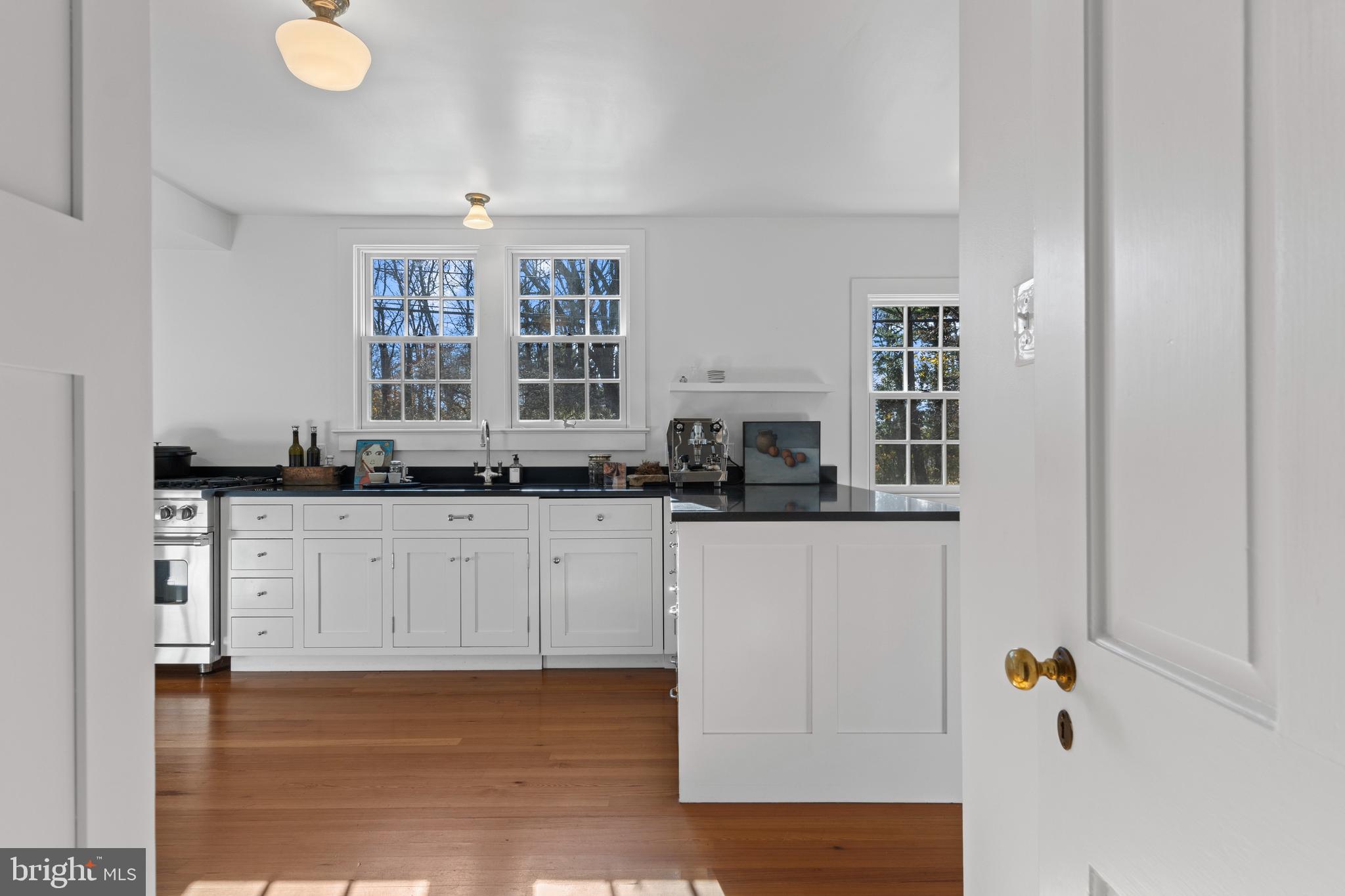 34 Aldwyn Lane Villanova, PA 19085 - Photo 13 of 38