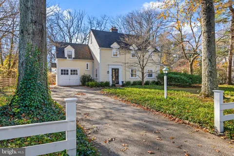 $1,275,000 | 34 Aldwyn Lane, Villanova, PA 19085