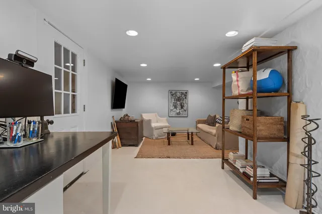 $1,275,000 | 34 Aldwyn Lane, Villanova, PA 19085