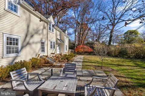$1,275,000 | 34 Aldwyn Lane, Villanova, PA 19085