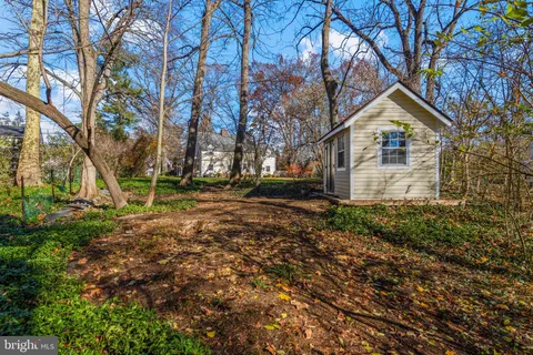 $1,275,000 | 34 Aldwyn Lane, Villanova, PA 19085