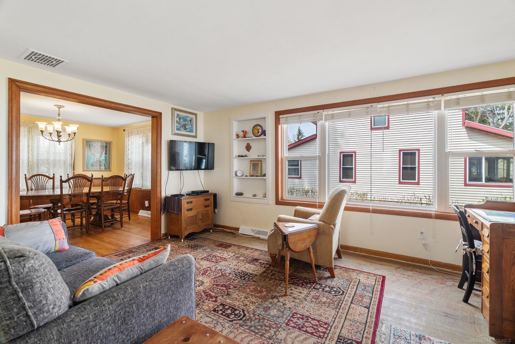 3705 Lakeshore Road Lexington, MI 48450 - Photo 18 of 85