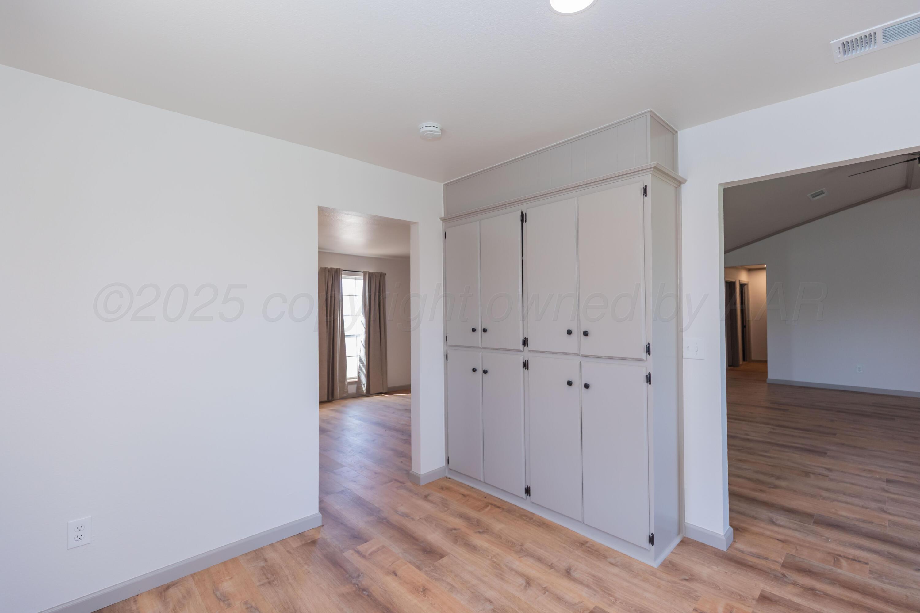 3304 Mockingbird Lane Amarillo, TX 79109 - Photo 16 of 42 DINING VIEW 2