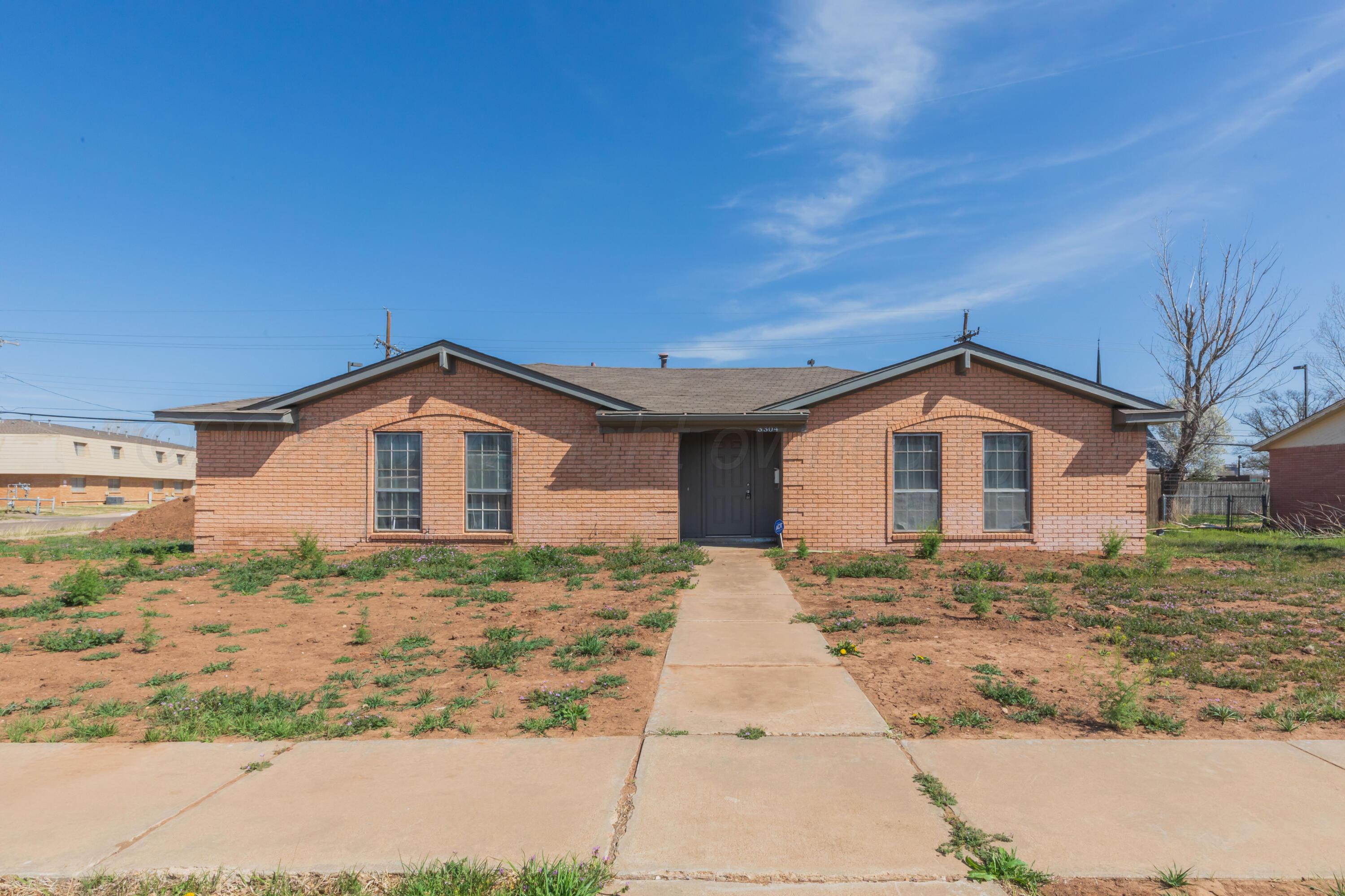 3304 Mockingbird Lane Amarillo, TX 79109 - Photo 2 of 42 FRONT VIEW 1