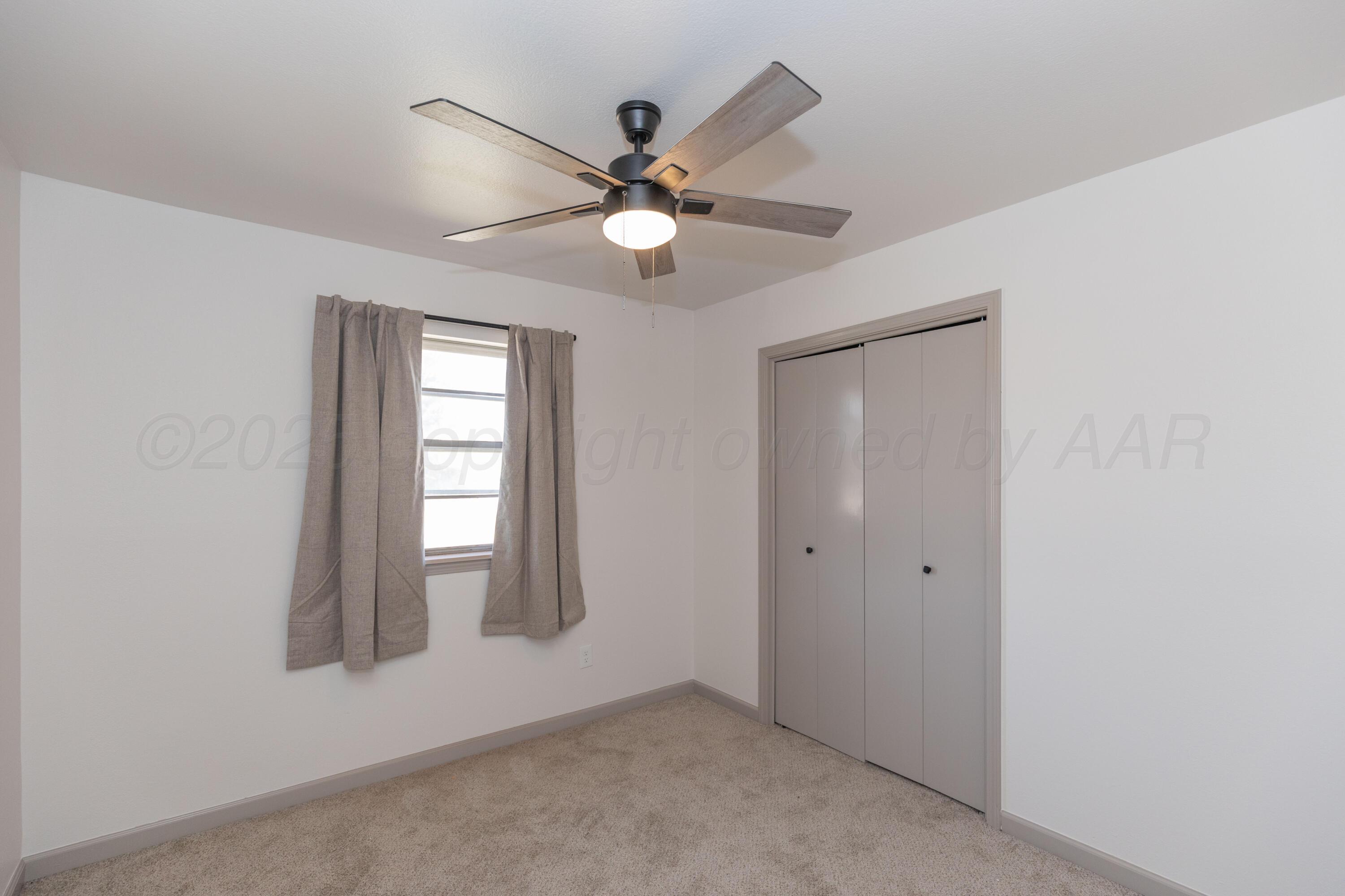 3304 Mockingbird Lane Amarillo, TX 79109 - Photo 21 of 42 BEDROOM 2 VIEW 1