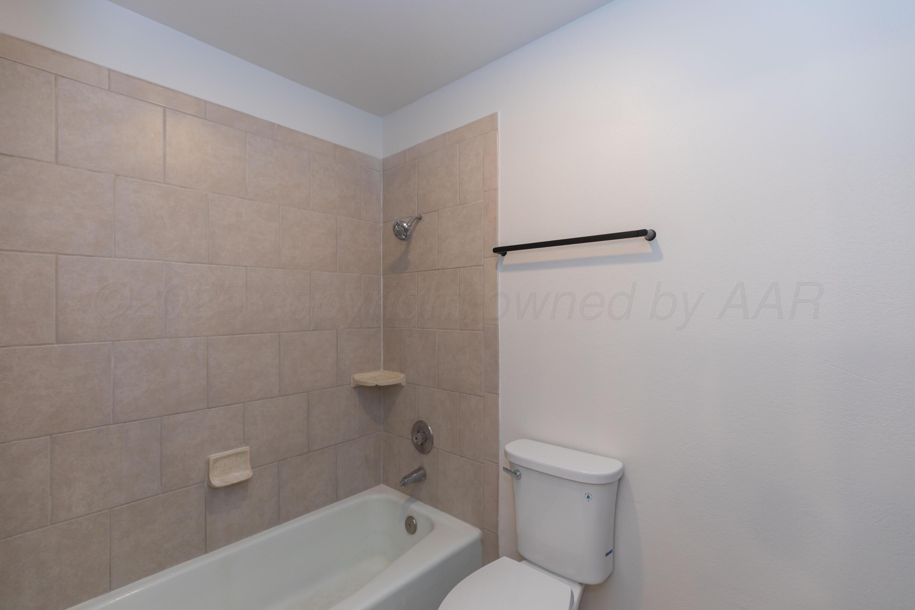 3304 Mockingbird Lane Amarillo, TX 79109 - Photo 37 of 42 MASTER BATH VIEW 3