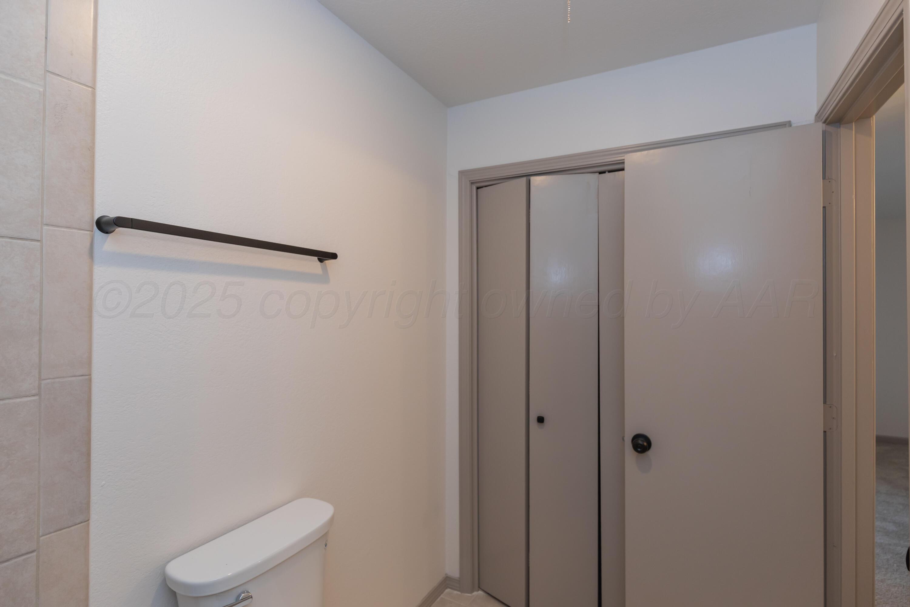 3304 Mockingbird Lane Amarillo, TX 79109 - Photo 38 of 42 MASTER BATH VIEW 4