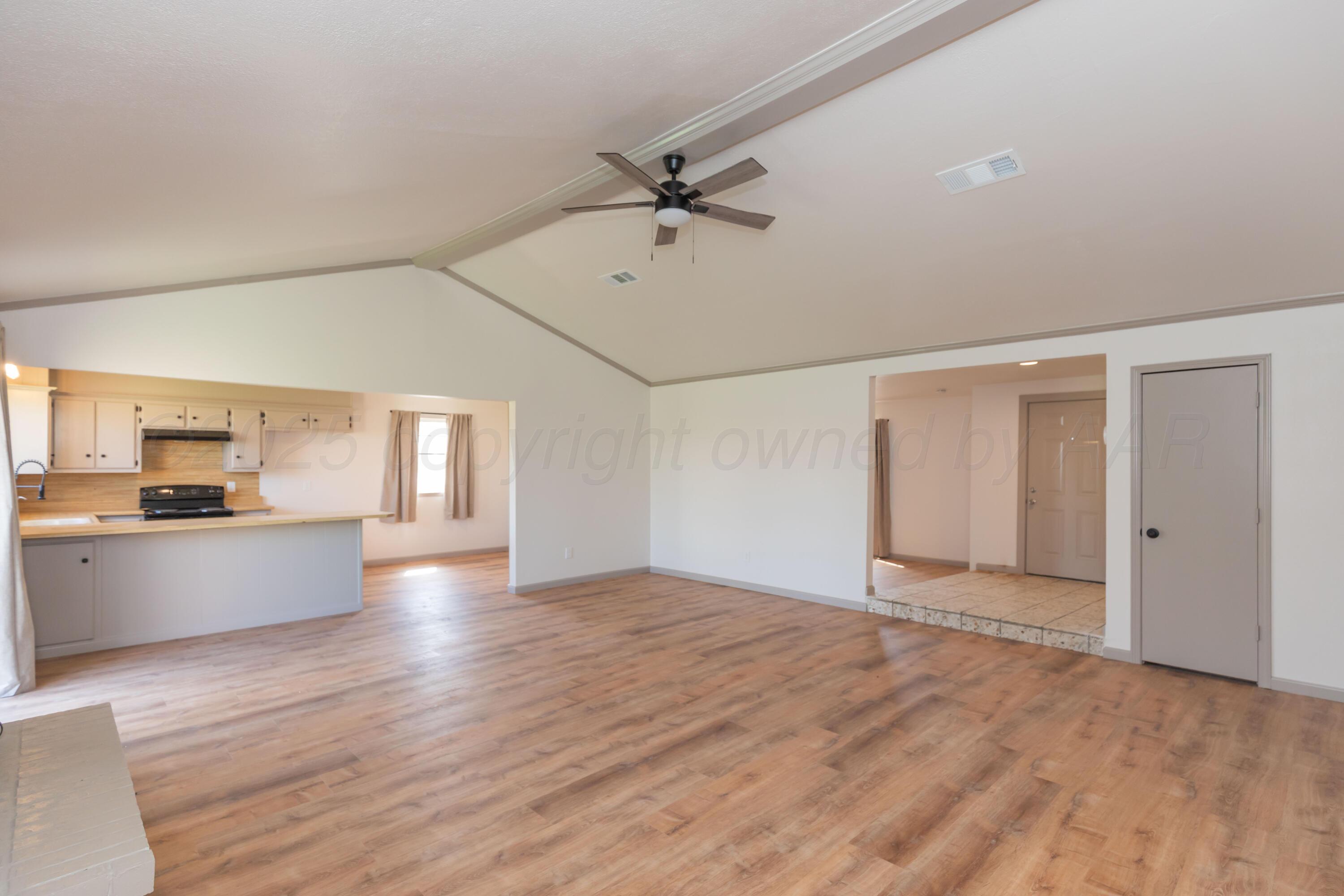 3304 Mockingbird Lane Amarillo, TX 79109 - Photo 6 of 42 LIVING ROOM VIEW 3