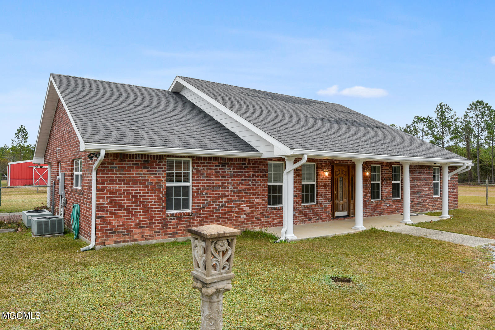 5913 Allen Road Vancleave, MS 39565 - Photo 4 of 26 003_1600x1067_mls_1600x1067