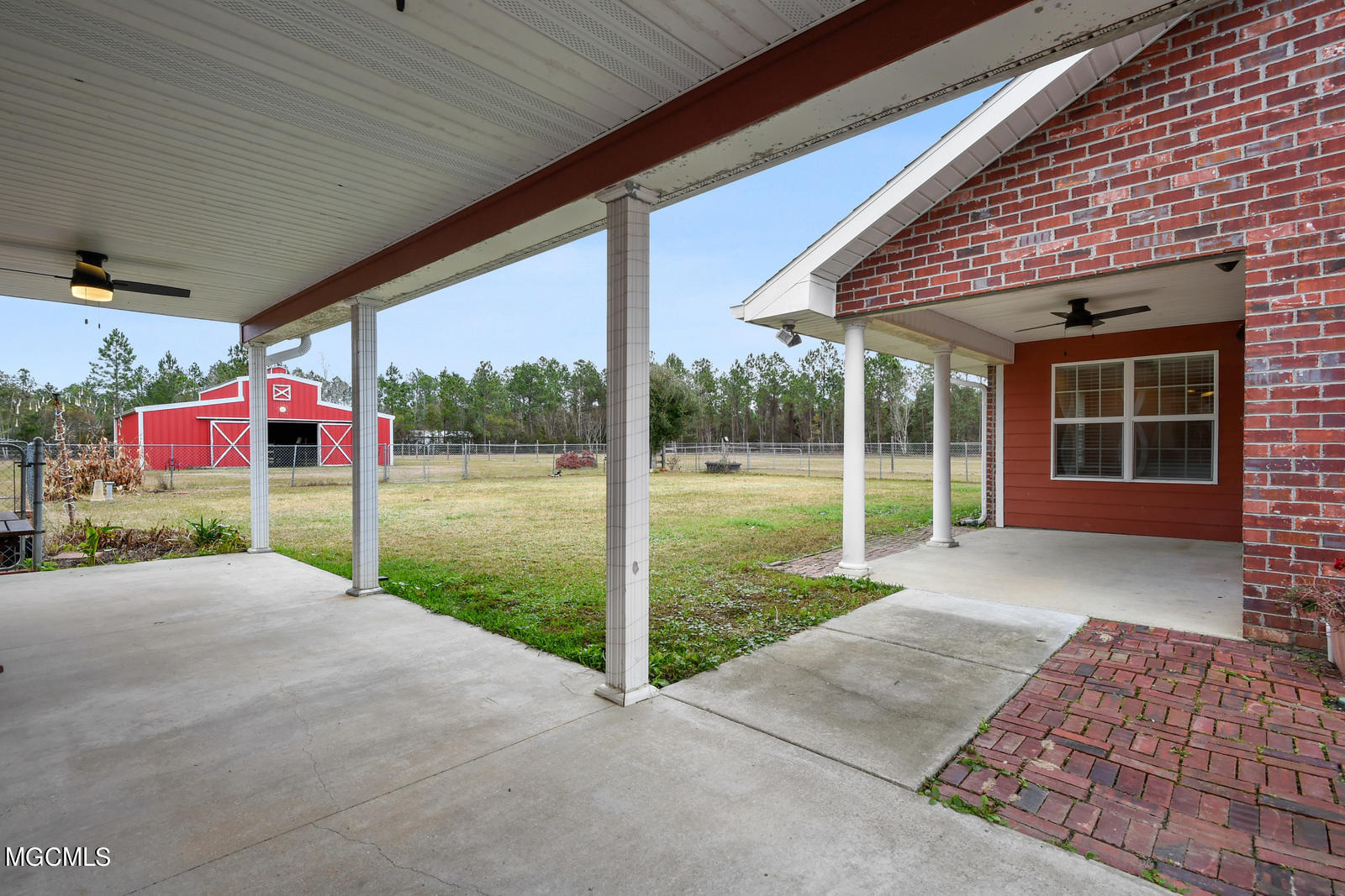 5913 Allen Road Vancleave, MS 39565 - Photo 6 of 26 022_1600x1067_mls_1600x1067