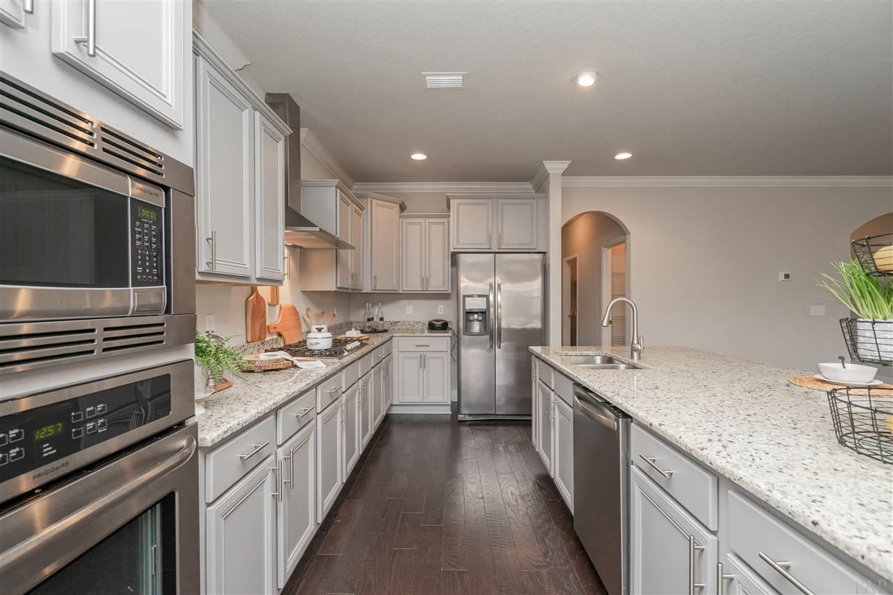 8010 Woodbrook Road Pensacola, FL 32526 - Photo 17 of 50 Gallery Image 17