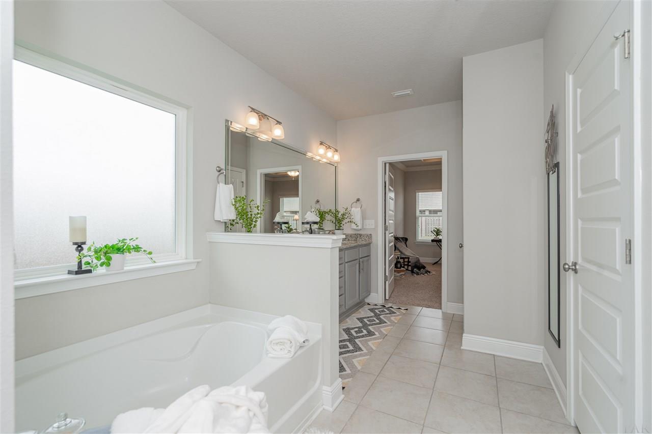 8010 Woodbrook Road Pensacola, FL 32526 - Photo 27 of 50 Gallery Image 27