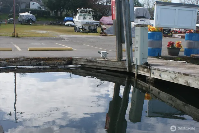 $83,000 | 9050 Seward Park Avenue South, Unit 91, Seattle, WA 98118