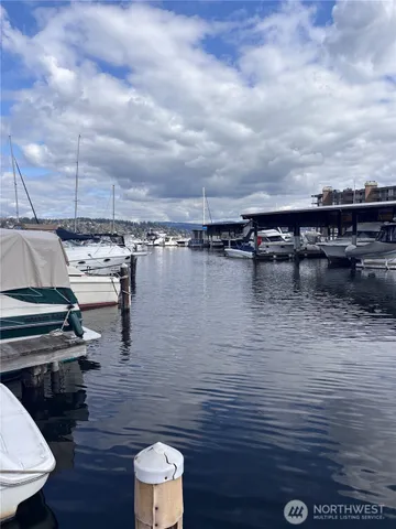 $83,000 | 9050 Seward Park Avenue South, Unit 91, Seattle, WA 98118