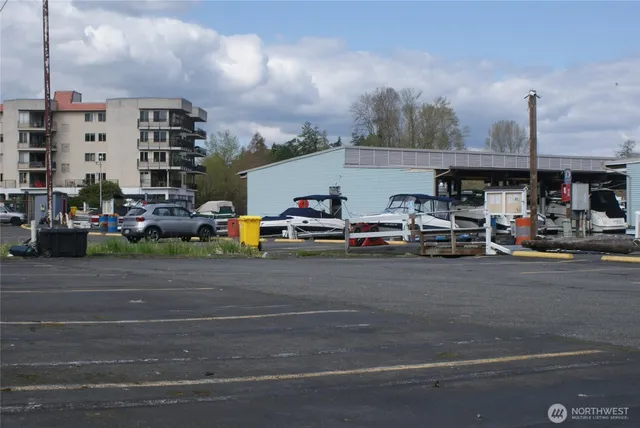 $83,000 | 9050 Seward Park Avenue South, Unit 91, Seattle, WA 98118