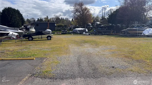 $83,000 | 9050 Seward Park Avenue South, Unit 91, Seattle, WA 98118