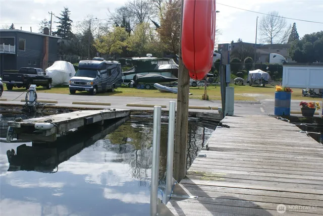 $83,000 | 9050 Seward Park Avenue South, Unit 91, Seattle, WA 98118