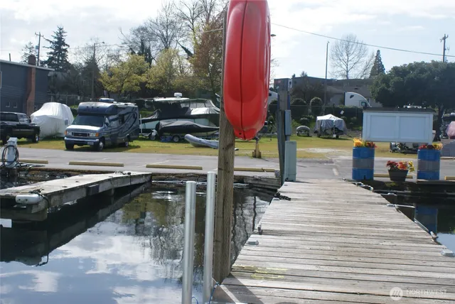 $83,000 | 9050 Seward Park Avenue South, Unit 91, Seattle, WA 98118