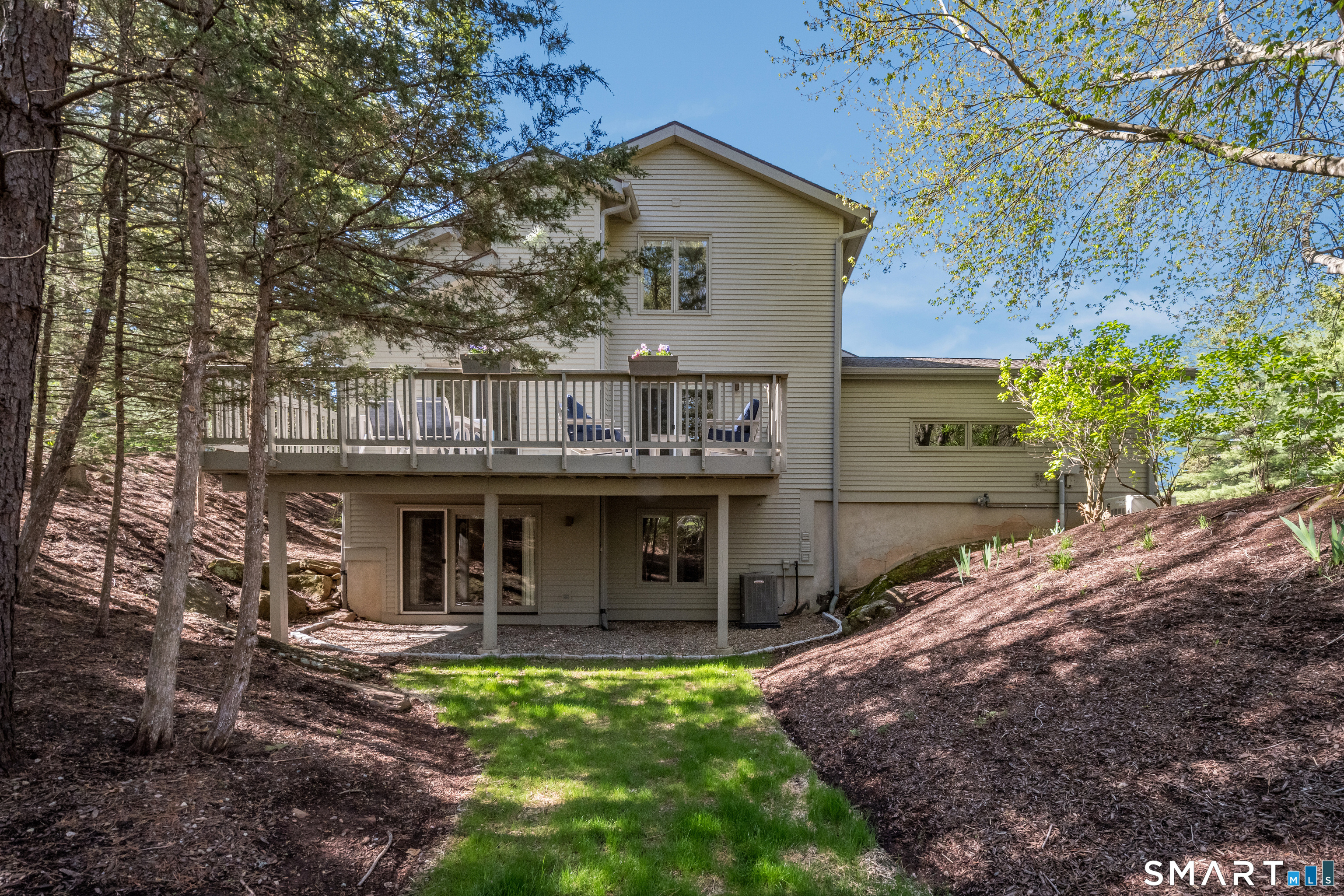 5 Boxwood Circle Avon, CT 06001 - Photo 27 of 37