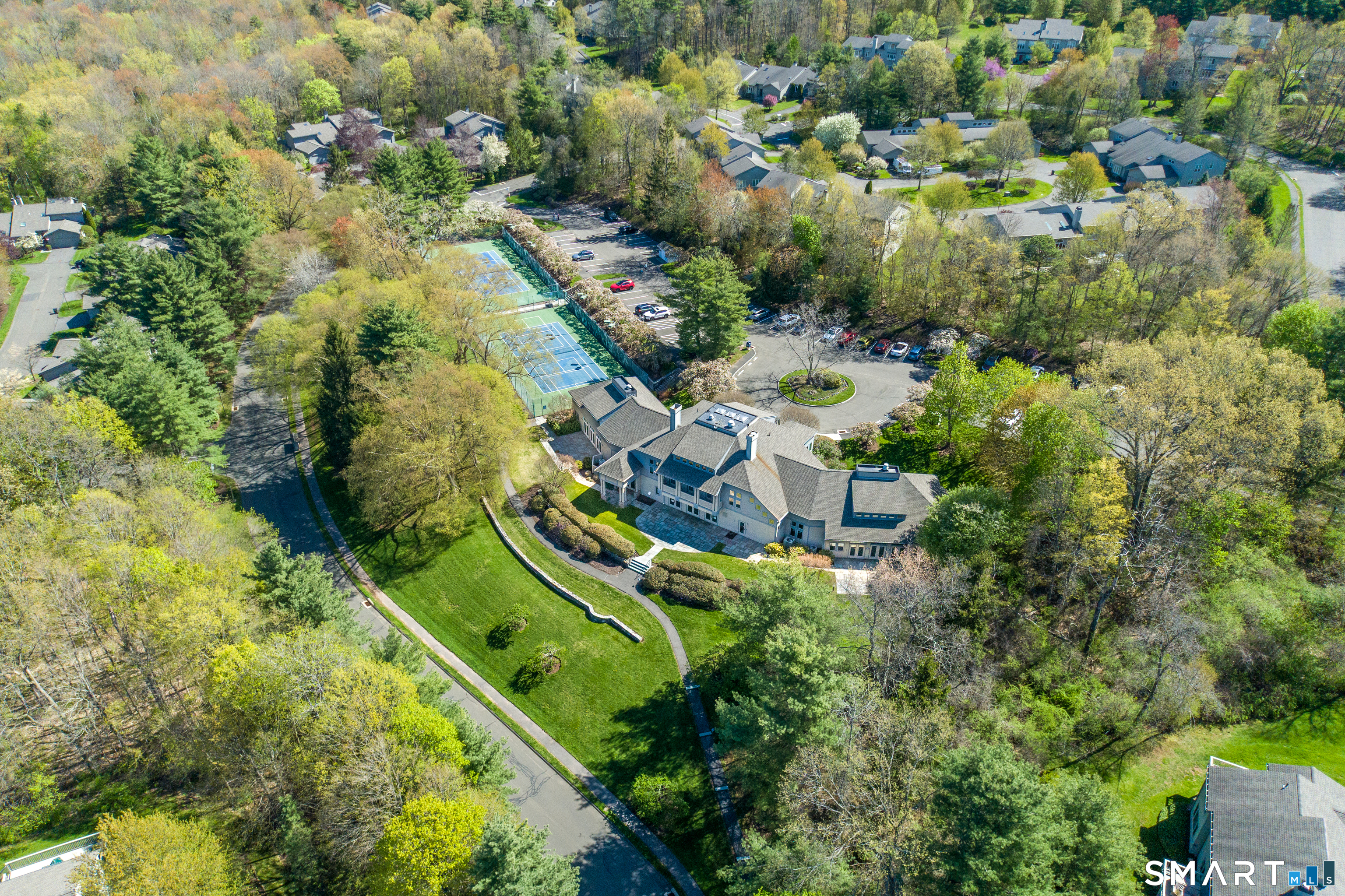 5 Boxwood Circle Avon, CT 06001 - Photo 29 of 37