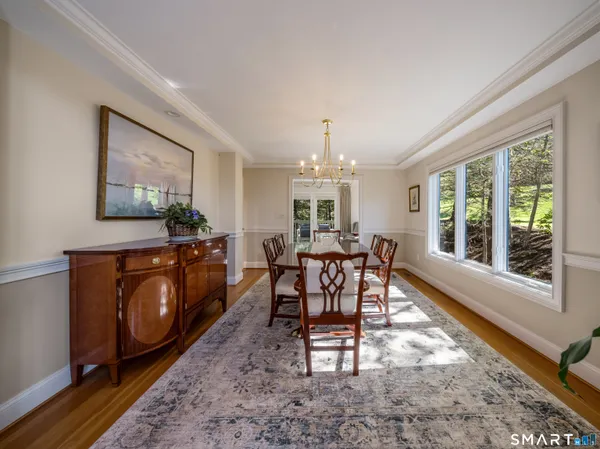 $634,900 | 5 Boxwood Circle, Avon, CT 06001