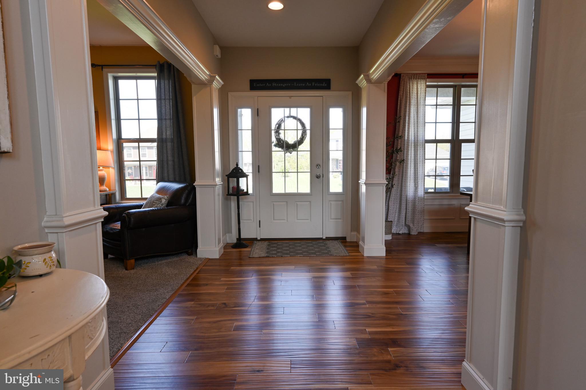 Grand Entry Way