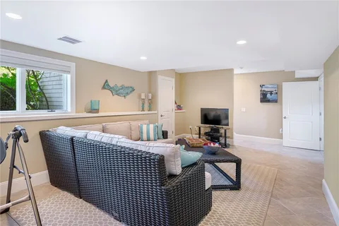 $3,300,000 | 571 Camp Fuller Road, South Kingstown, RI 02879
