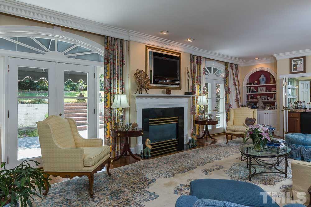 3331 White Oak Road Raleigh, NC 27609 - Photo 7 of 25