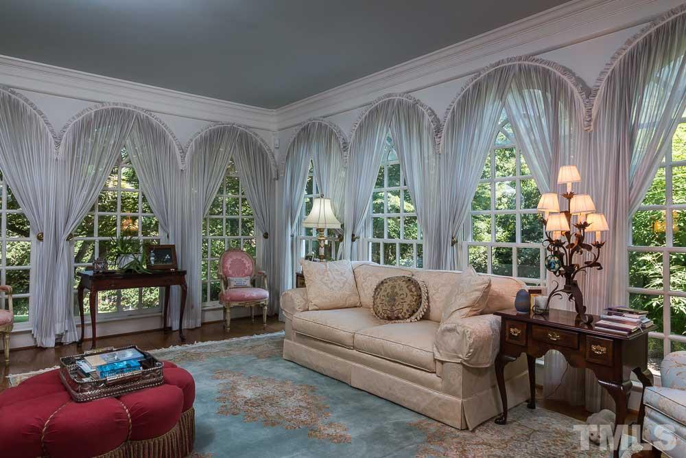 3331 White Oak Road Raleigh, NC 27609 - Photo 8 of 25