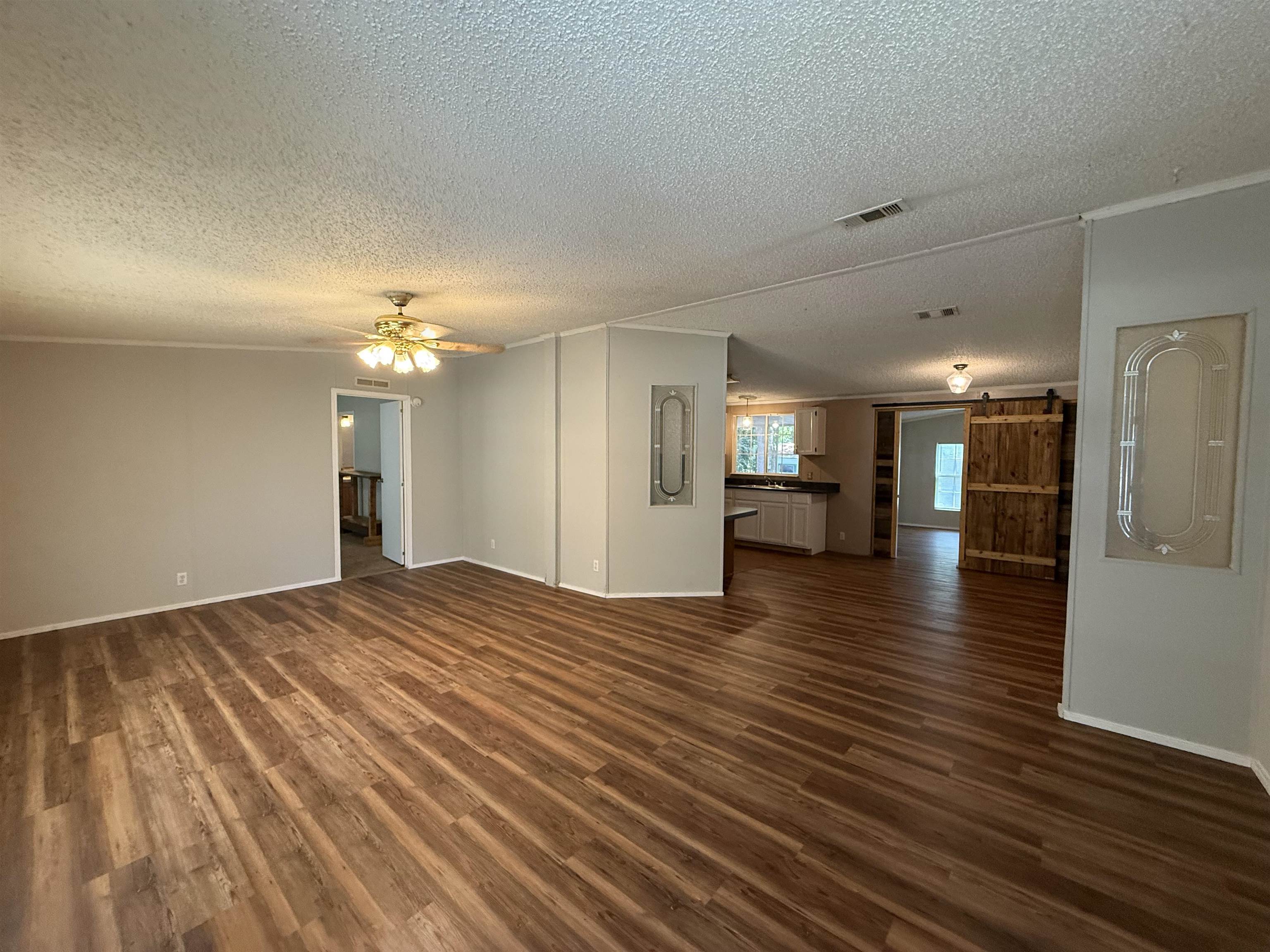295 Tobacco Road Havana, FL 32333 - Photo 3 of 15