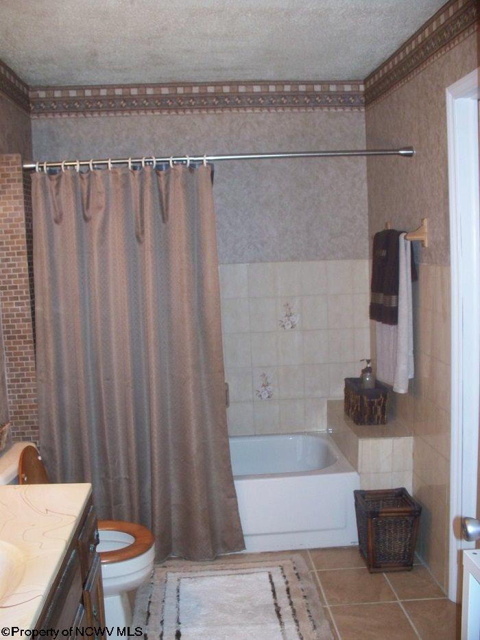 1998 Colfax Road Fairmont, WV 26554 - Photo 13 of 20 Gallery Image 13