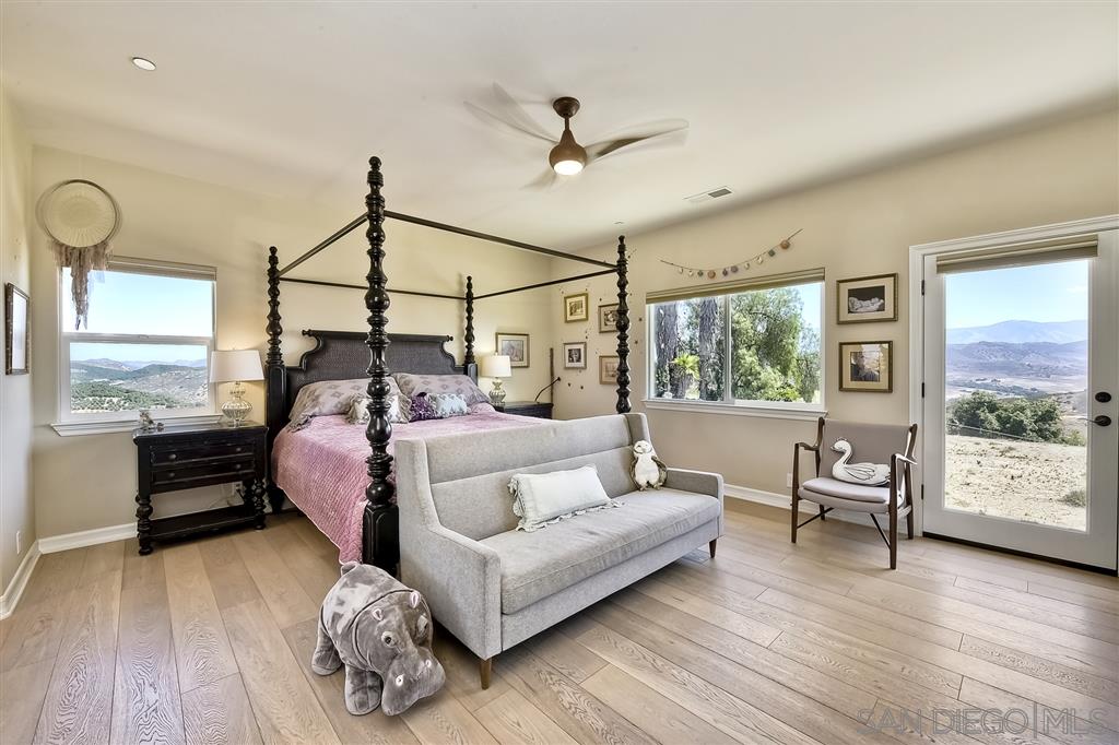 10182 La Roca Grande Escondido, CA 92026 - Photo 14 of 25 Gallery Image 14