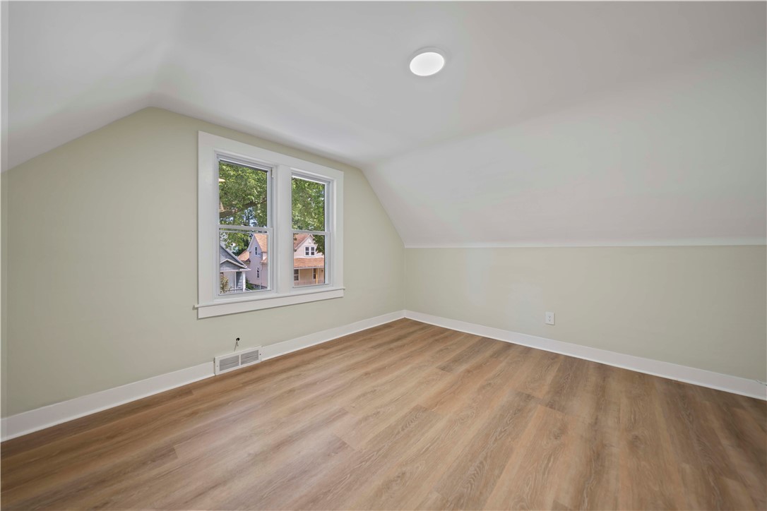 101 Ernst Street Rochester, NY 14621 - Photo 19 of 27 2nd floor bedroom 1