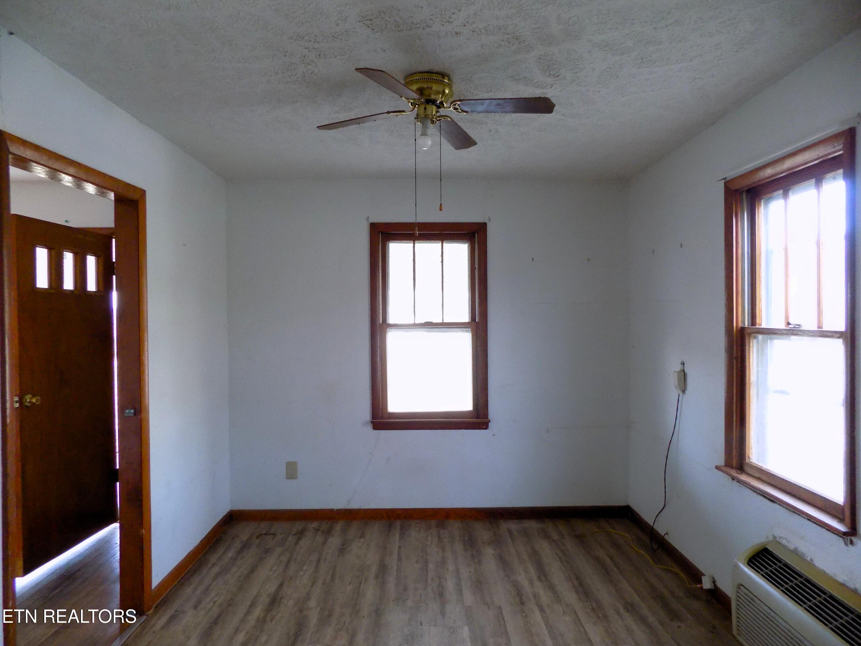 2139 Fraker Road Jefferson City, TN 37760 - Photo 8 of 32 Dining Room