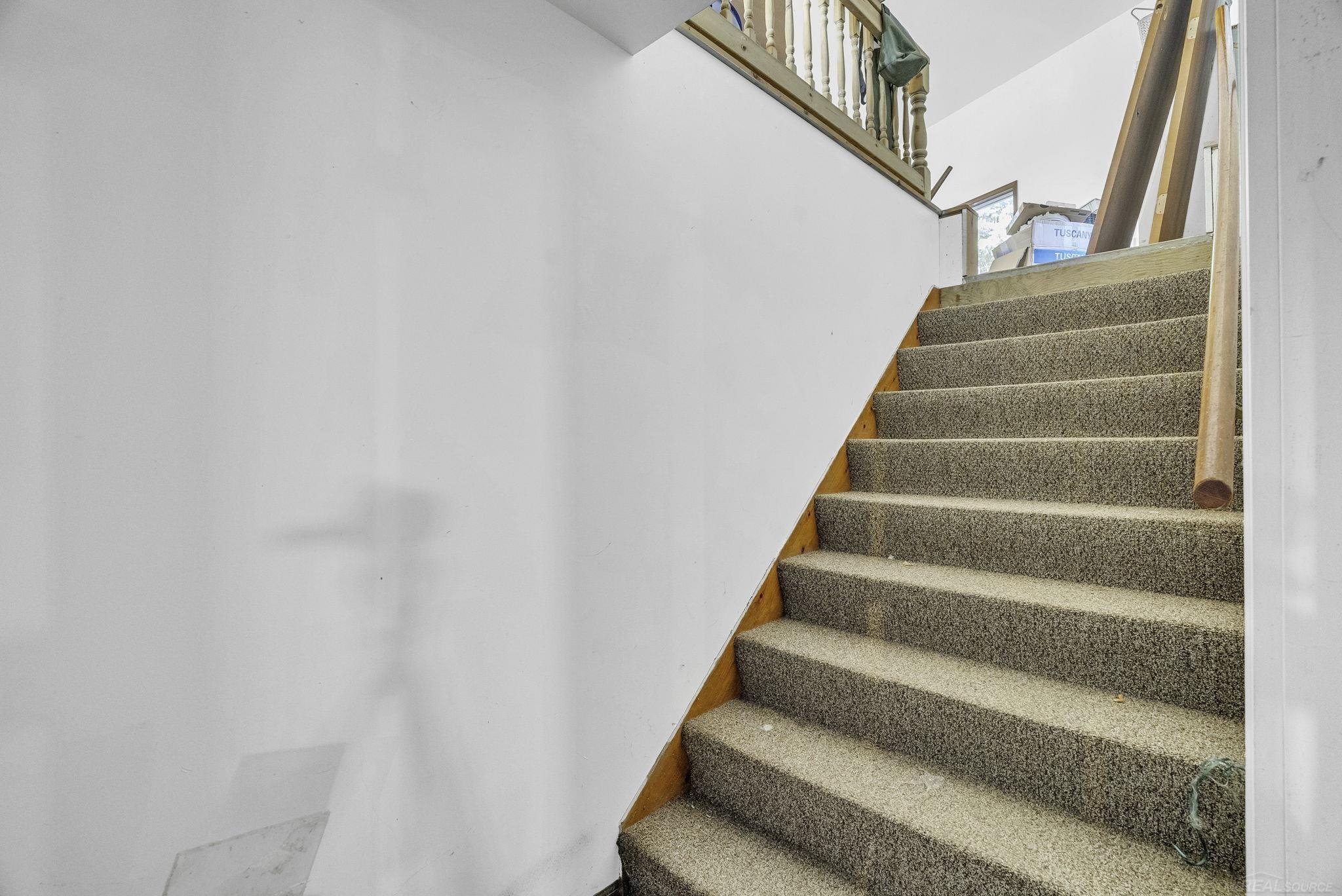 3173 Mills Road Deckerville, MI 48427 - Photo 41 of 53 50156090-8f7d4bbd-94a9-4408-ad59-8e892e642490.JPG