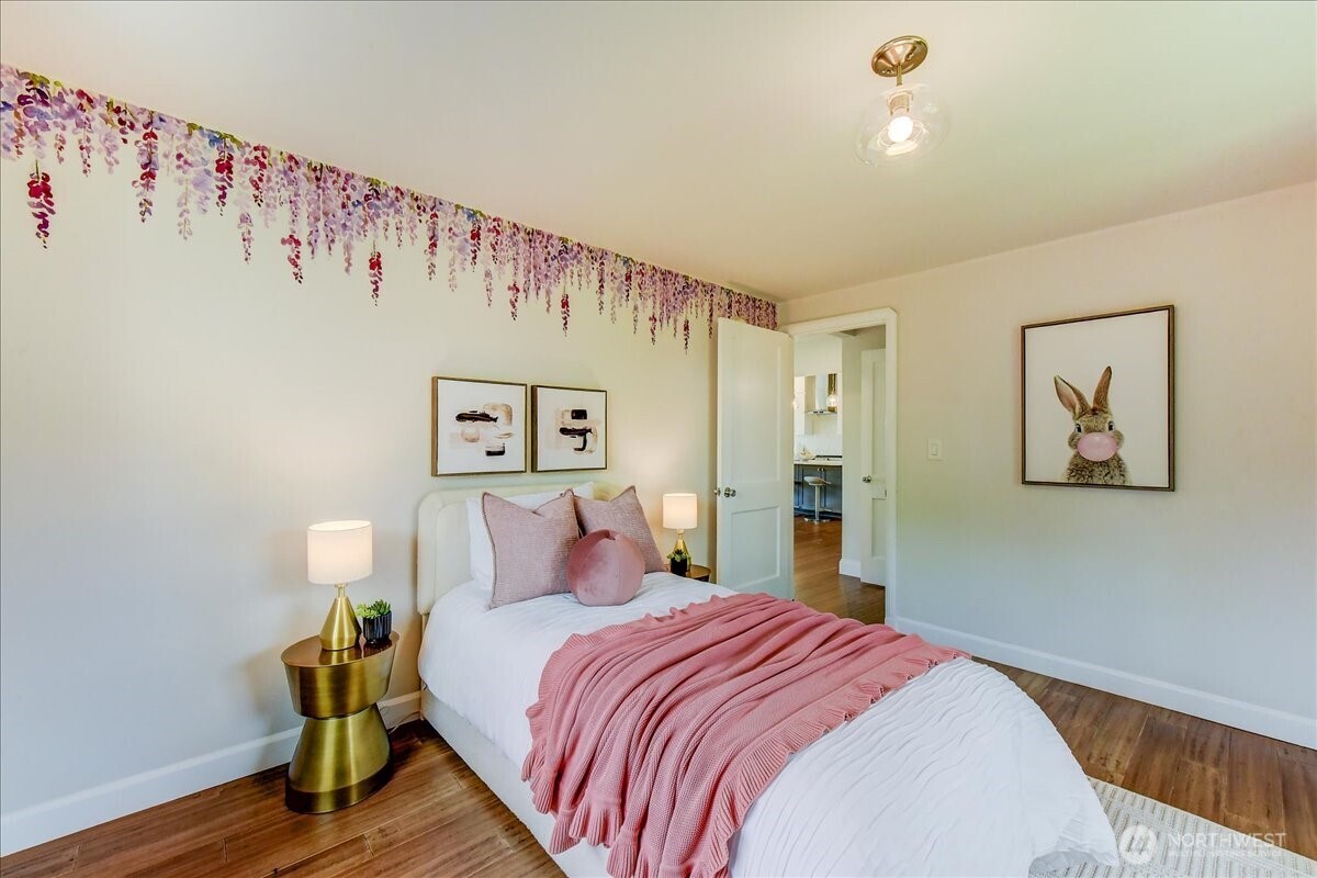 3228 57th Avenue Southwest Seattle, WA 98116 - Photo 23 of 38