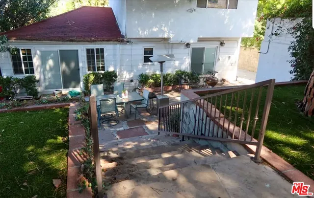 $4,700 | 7544 Flight Avenue, Los Angeles, CA 90045