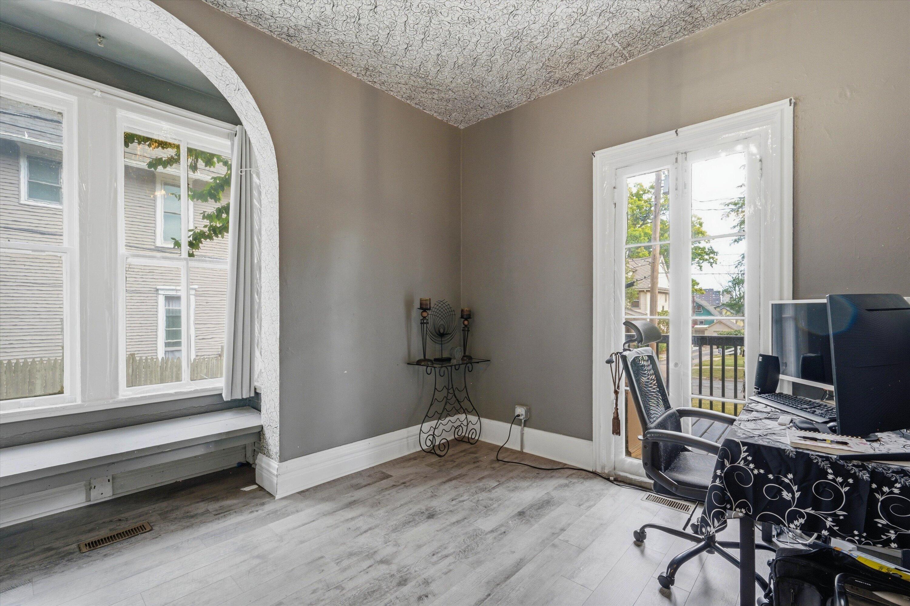 202 3rd Street Jackson, MI 49201 - Photo 7 of 51 12-012