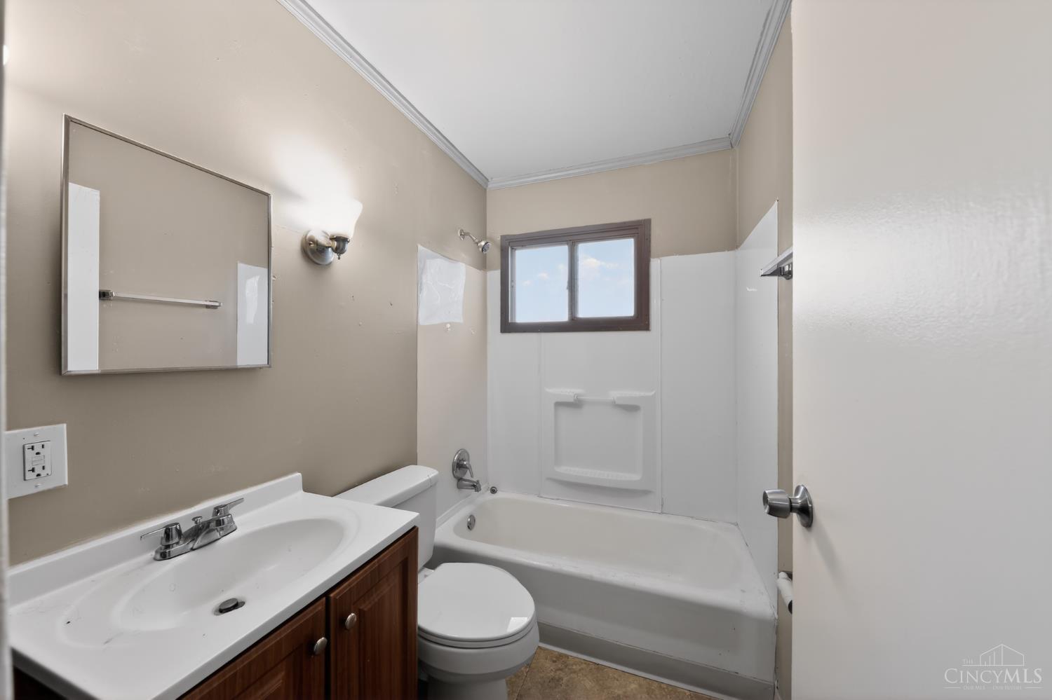 9570 Pippin Road Cincinnati, OH 45231 - Photo 25 of 30