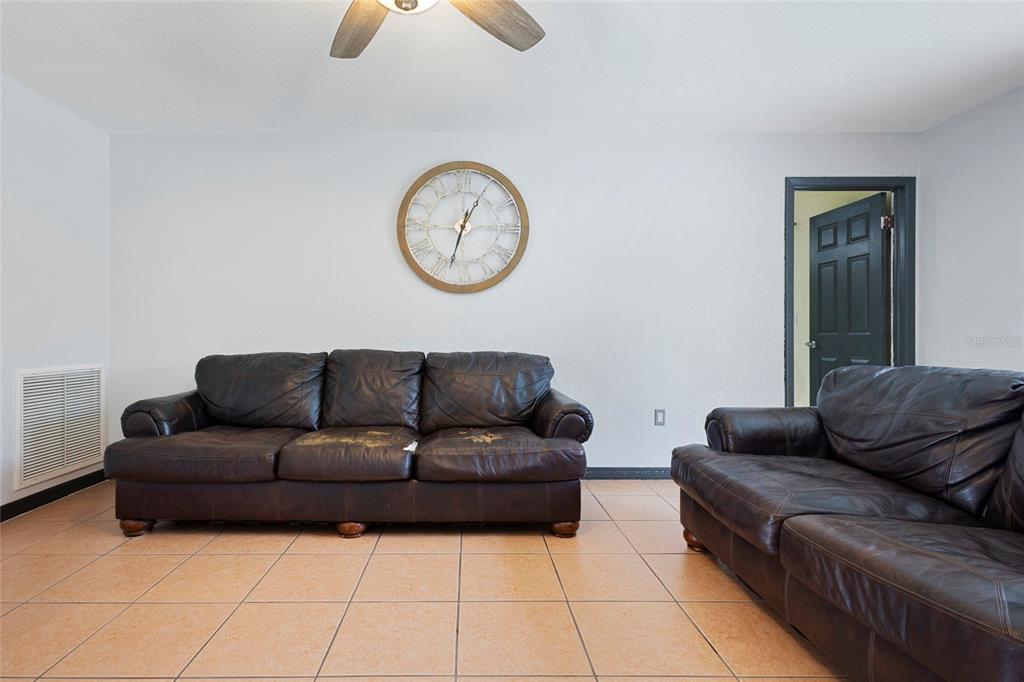 10951 Peppertree Lane Port Richey, FL 34668 - Photo 13 of 40