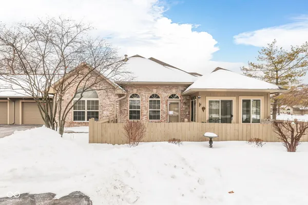 $219,500 | 7621 Briarstone Lane, Indianapolis, IN 46227