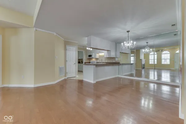$219,500 | 7621 Briarstone Lane, Indianapolis, IN 46227