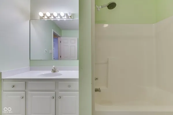 $219,500 | 7621 Briarstone Lane, Indianapolis, IN 46227