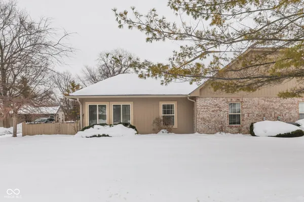 $219,500 | 7621 Briarstone Lane, Indianapolis, IN 46227