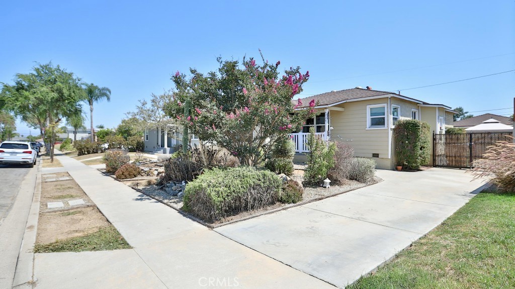 4726 Walnut Avenue Long Beach, CA 90807 - Photo 7 of 50