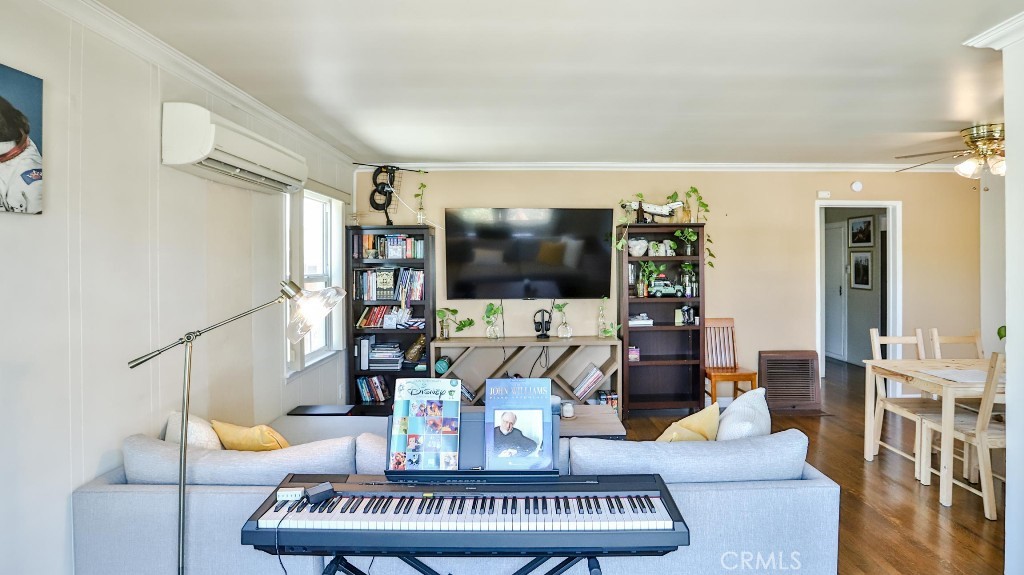 4726 Walnut Avenue Long Beach, CA 90807 - Photo 10 of 50