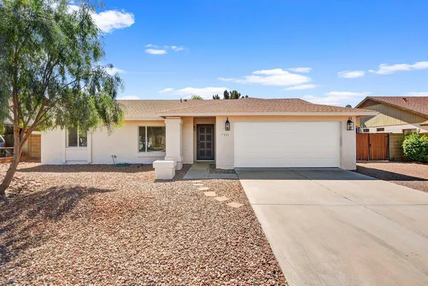 $2,495 | 7331 West Windrose Drive, Peoria, AZ 85381