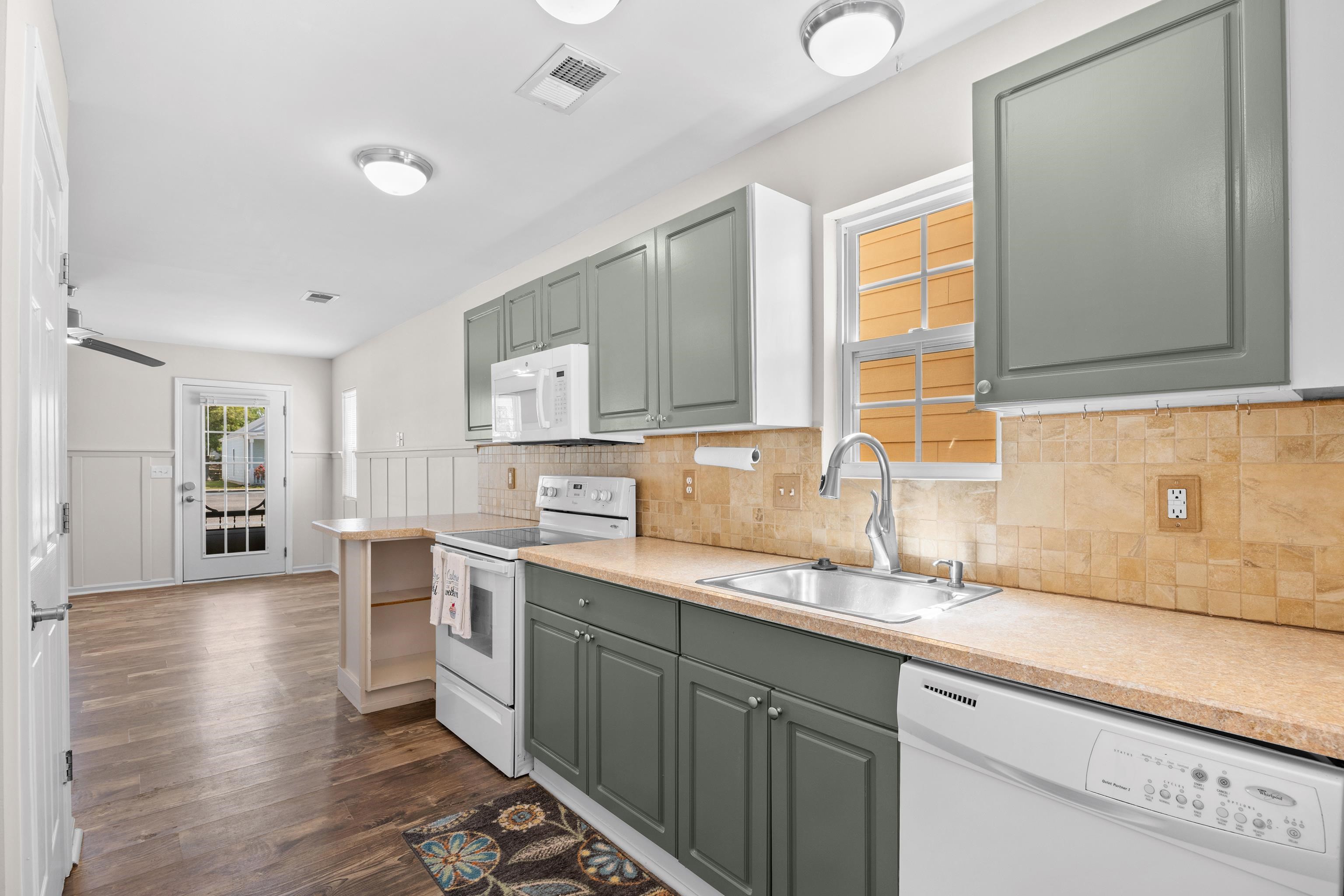 221 Addison Cottage Way Murrells Inlet, SC 29576 - Photo 27 of 36