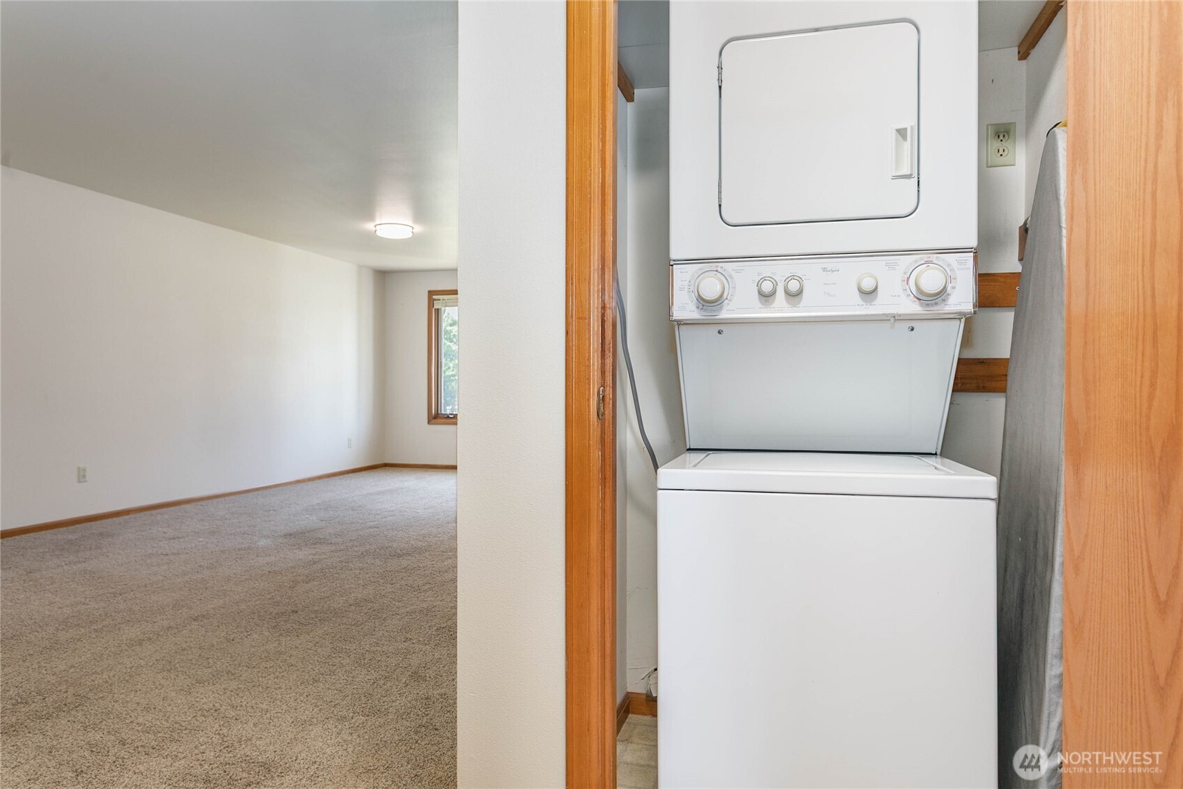 1843 Main Street, Unit G2 Lynden, WA 98264 - Photo 22 of 30 a utility room with dryer and washer