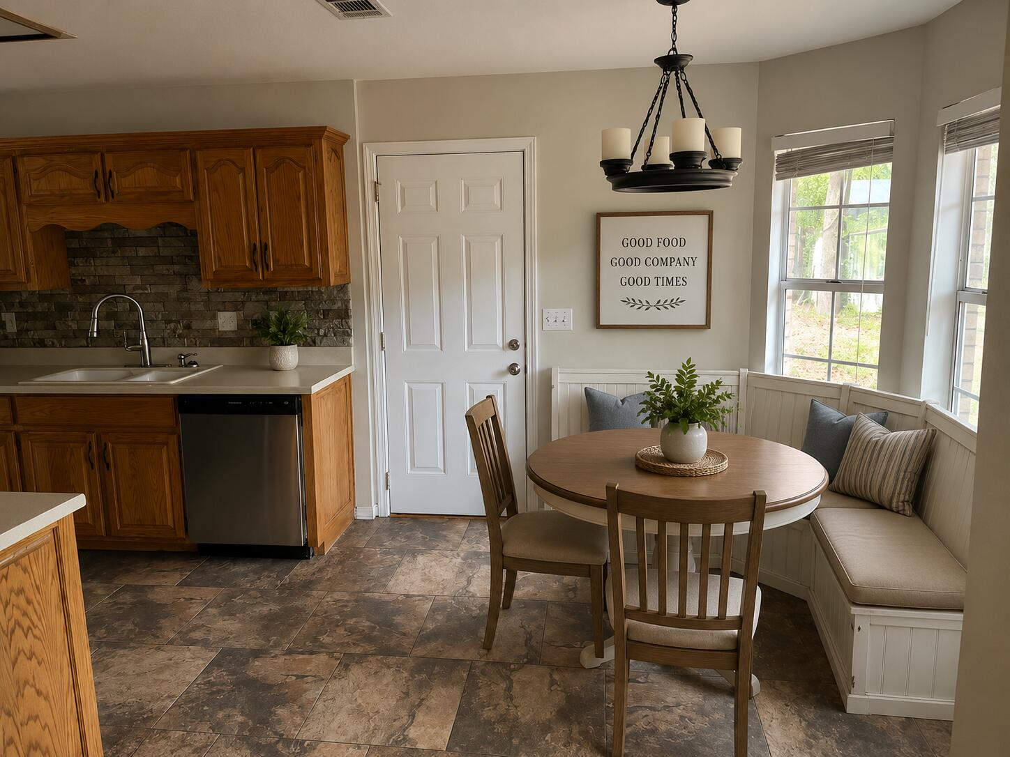4602 Butler Court Crestview, FL 32539 - Photo 7 of 24 Eat-In-Kitchen Staegd